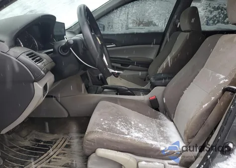 2010 Honda Accord Lx z USA, uszkodzony, nr VIN 1HGCP2F35AA166422